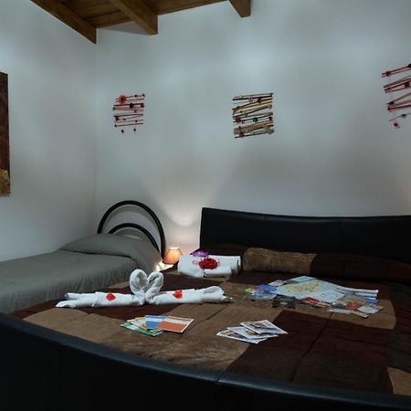 B&B La Gazza Ladra 카르미아노 외부 사진