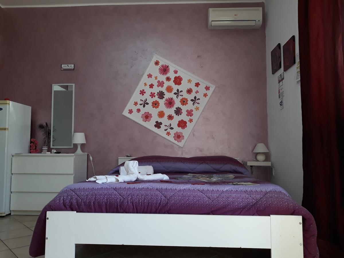 B&B La Gazza Ladra 카르미아노 외부 사진